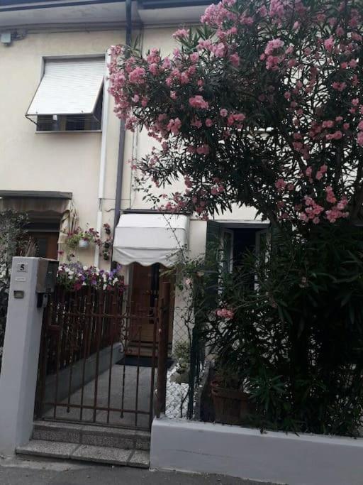 Lovely House Claudia-Perfetto Per Venezia Местре Екстериор снимка