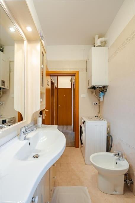 Lovely House Claudia-Perfetto Per Venezia Местре Екстериор снимка