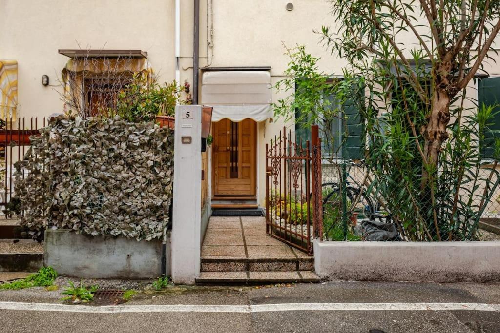 Lovely House Claudia-Perfetto Per Venezia Местре Екстериор снимка